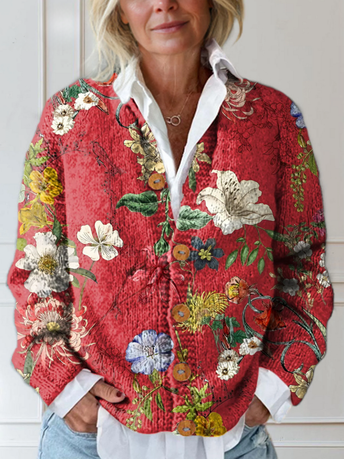 Risa | Vintage Floral Art Print Buttoned Cardigan Sweater