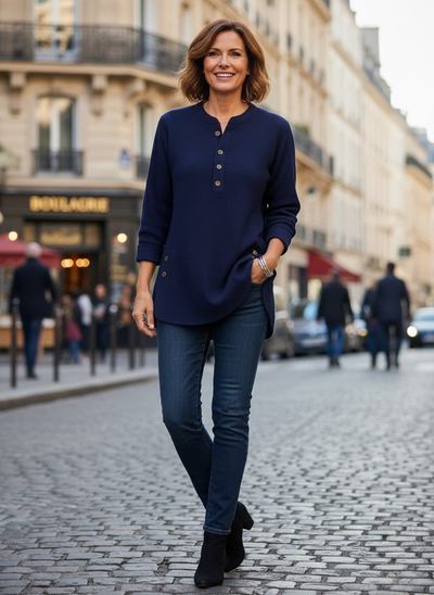 Élodie | Chic Button-Up Sweater