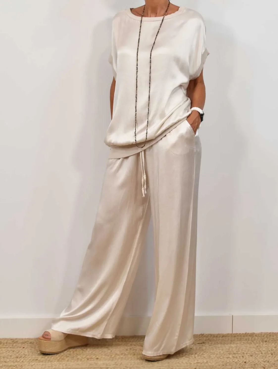 Isla - Effortless Silk Lounge Set