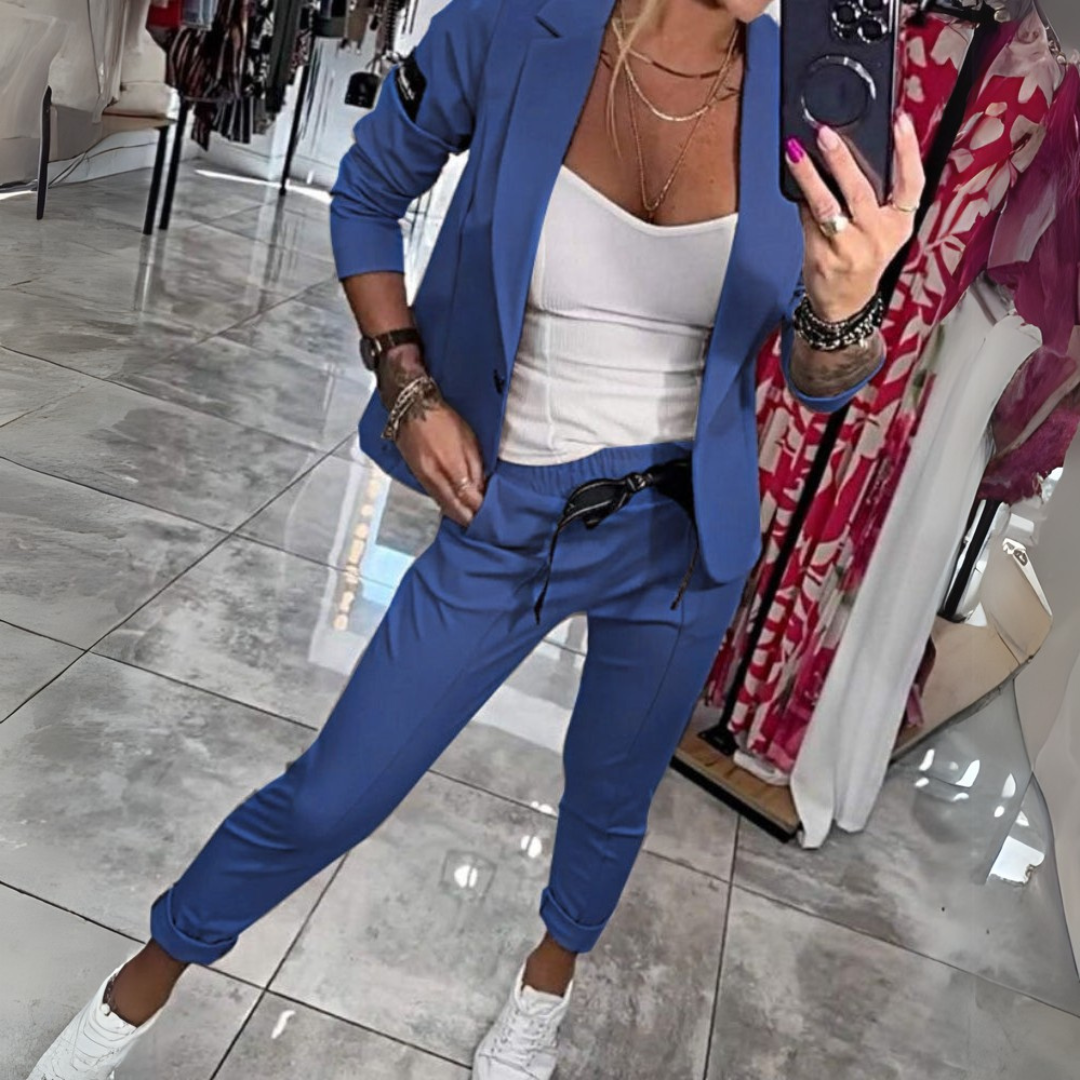 Harper - Chic Blazer & Joggers
