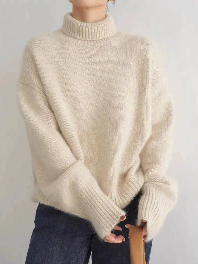 Ivy & Mabel | Luxurious Cashmere Turtleneck
