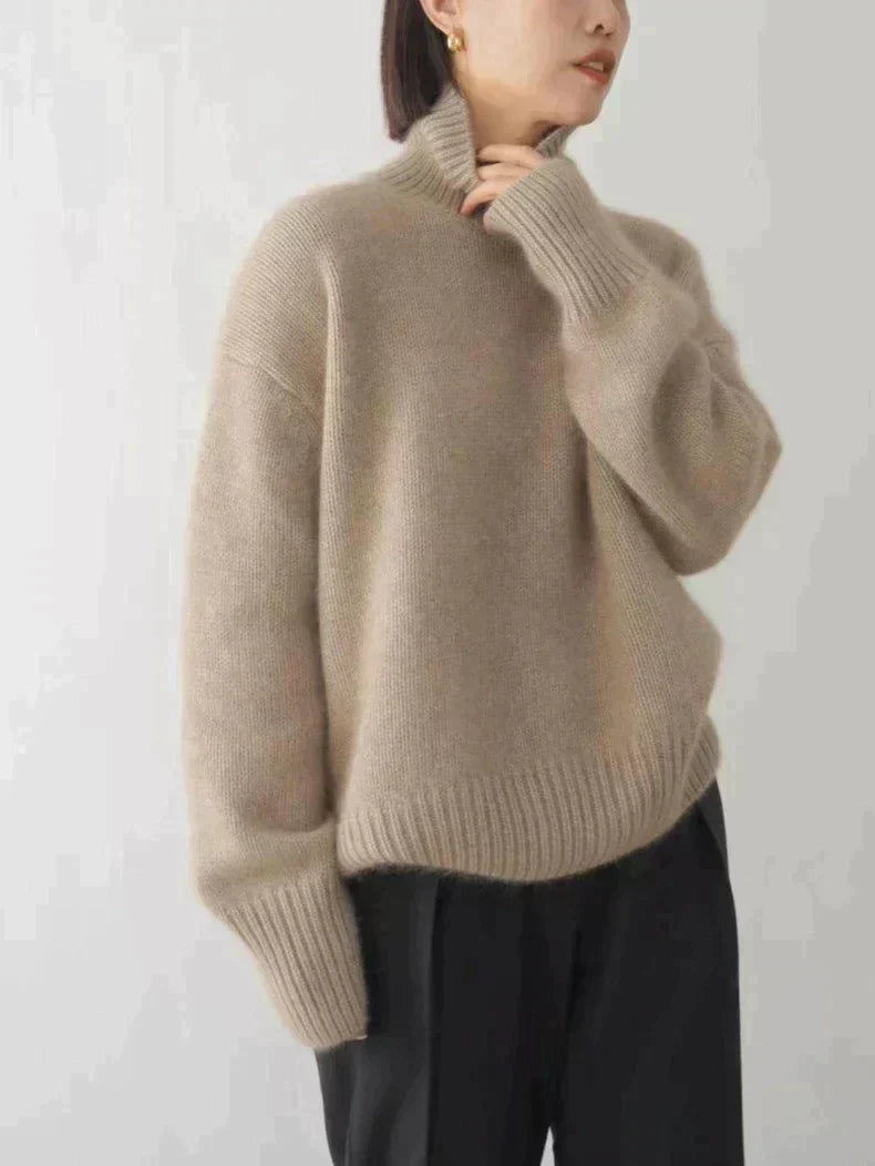 Ivy & Mabel | Luxurious Cashmere Turtleneck
